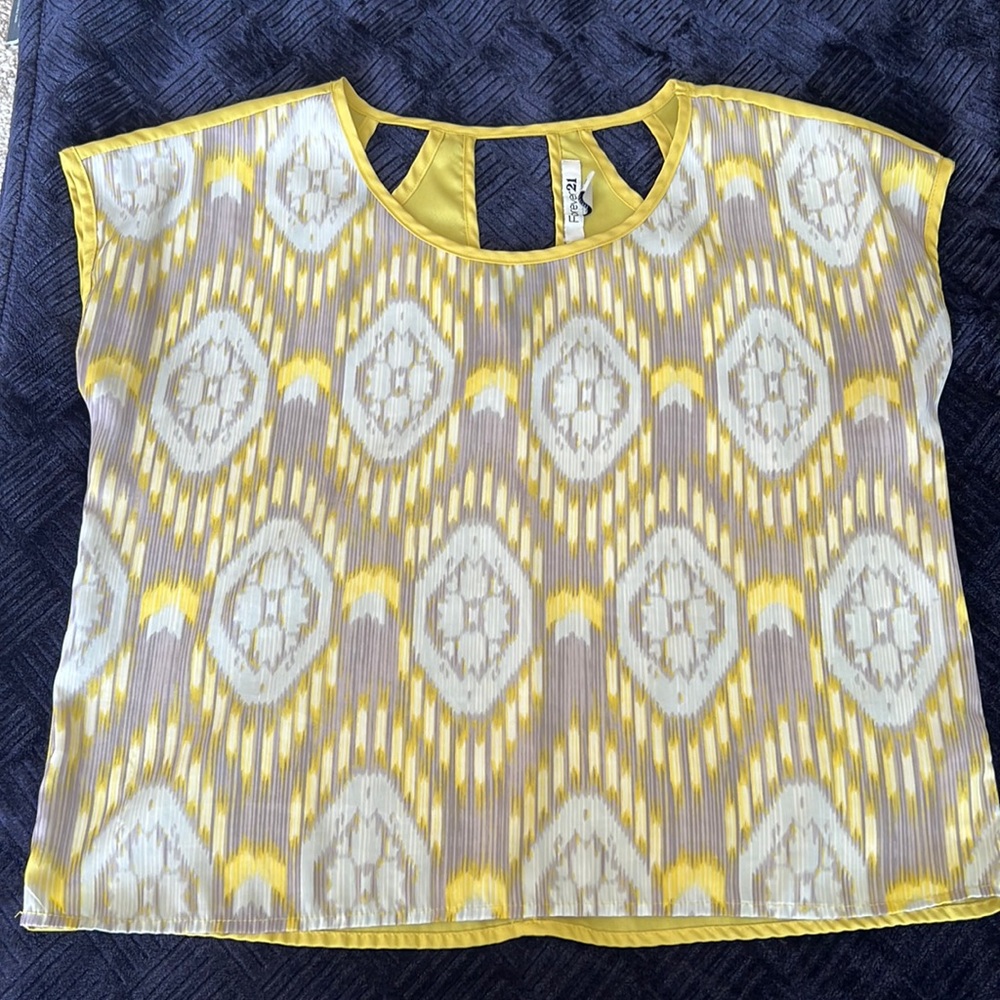 Forever 21 top
